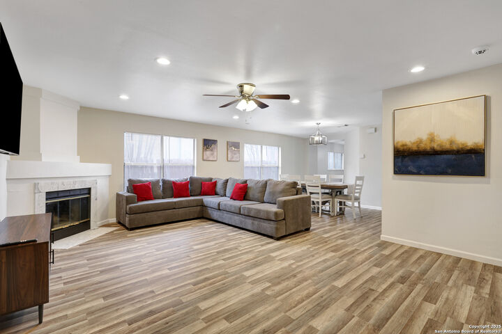 Property Photo: 8907 Athens TX 78251