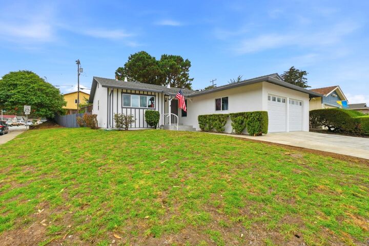 Property Photo:  1401 Sequoia Avenue  CA 94066 