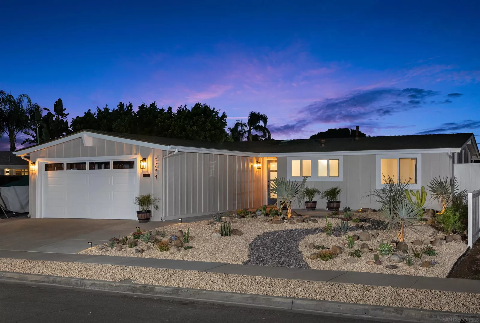 Property Photo: 5284 Winthrop St CA 92117