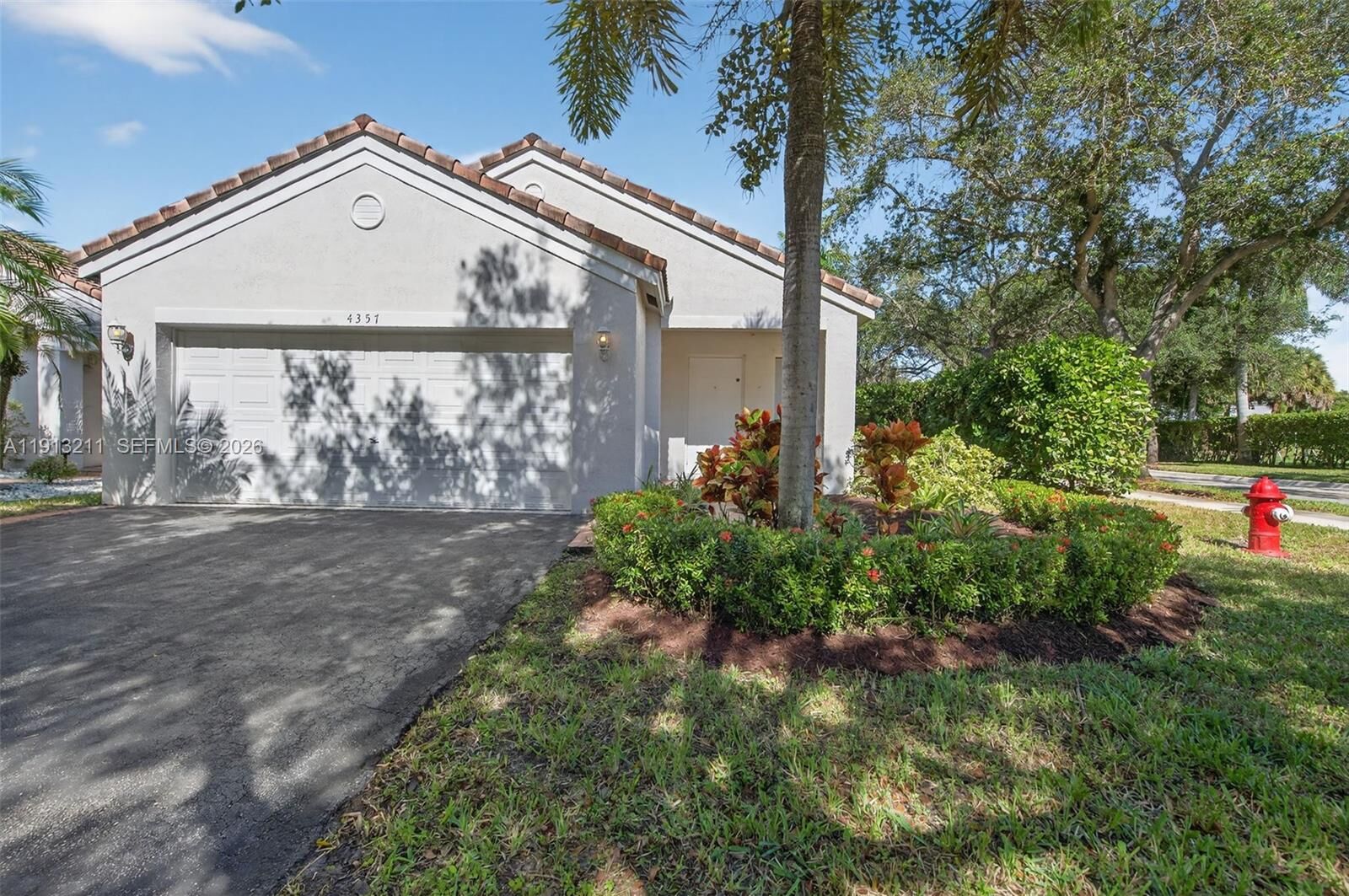 Property Photo: 4357 Magnolia Ridge Dr FL 33331