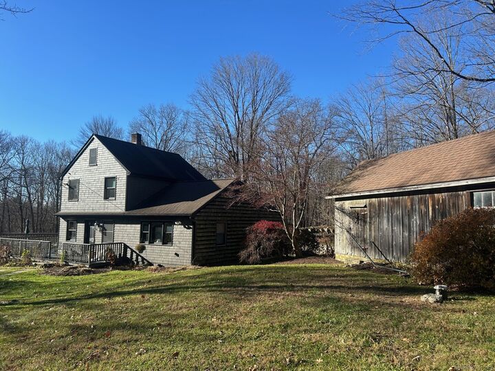 Property Photo:  21 Simpaug Turnpike  CT 06896 