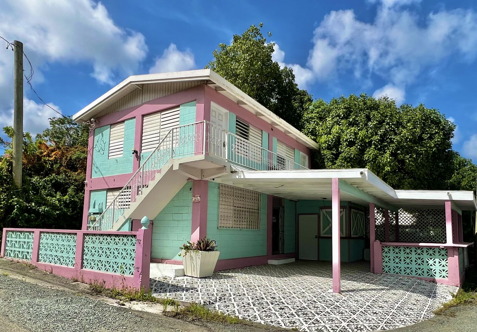 Property Photo:  12aa Hospital Street Ch  VI 00820 