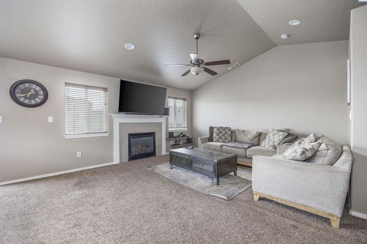 Property Photo:  287 Wishkah Drive  WA 99352 