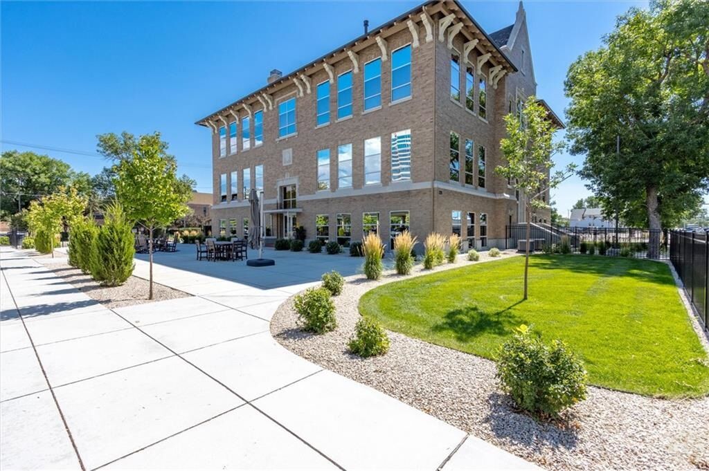 Property Photo:  235 N 32nd #105 Street 105  MT 59101 