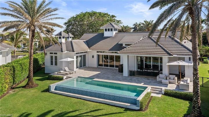 Property Photo: 299 Mermaids Bight FL 34103