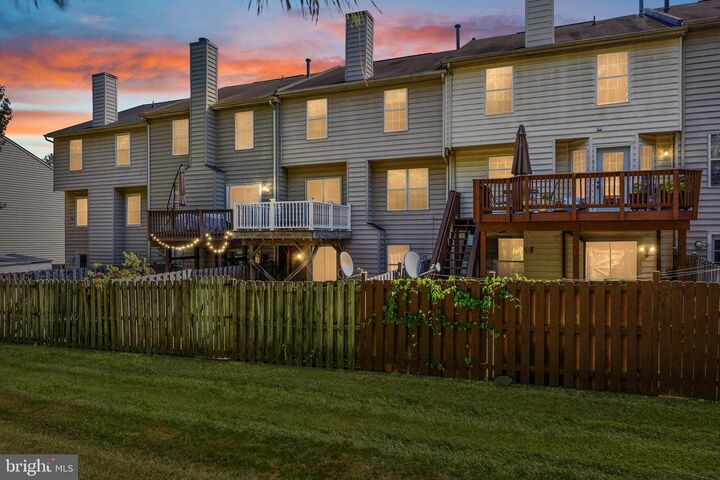 Property Photo: 409 Waters Cove Court VA 22554