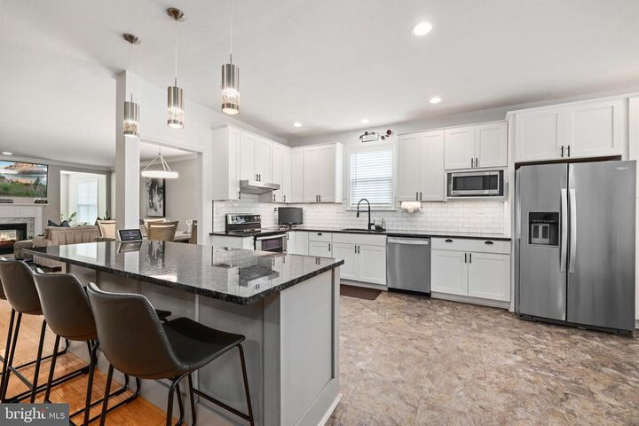 Property Photo: 11917 Legacy Woods Drive VA 22407