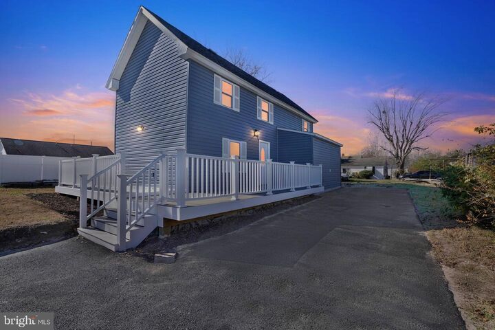 Property Photo:  5904 Harvey Street  MD 21631 