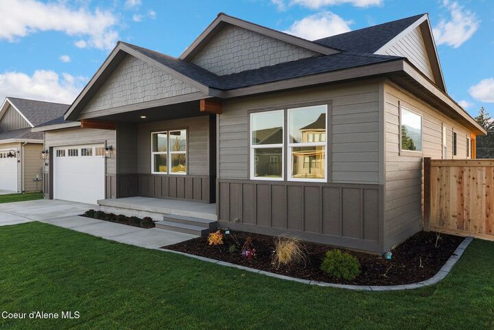 2057 S Aspen Way  Sandpoint ID 83864 photo