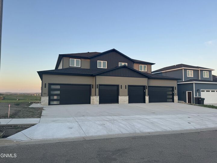 1020 Beretta Street NW  Mandan ND 58554 photo