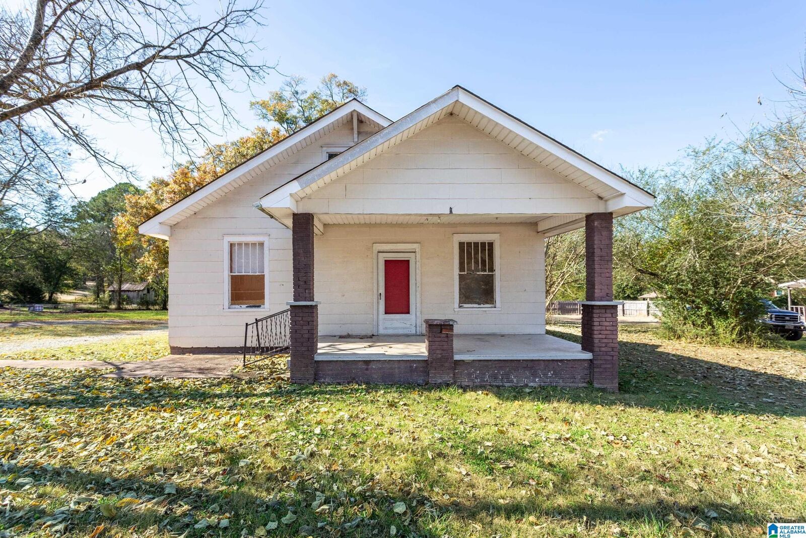 Property Photo: 164 Virginia Avenue AL 36201