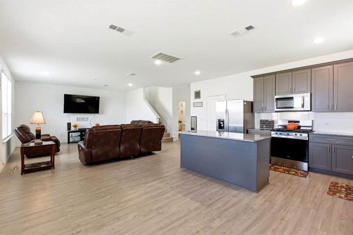 Property Photo:  343 Paso Fino Drive  TX 77511 