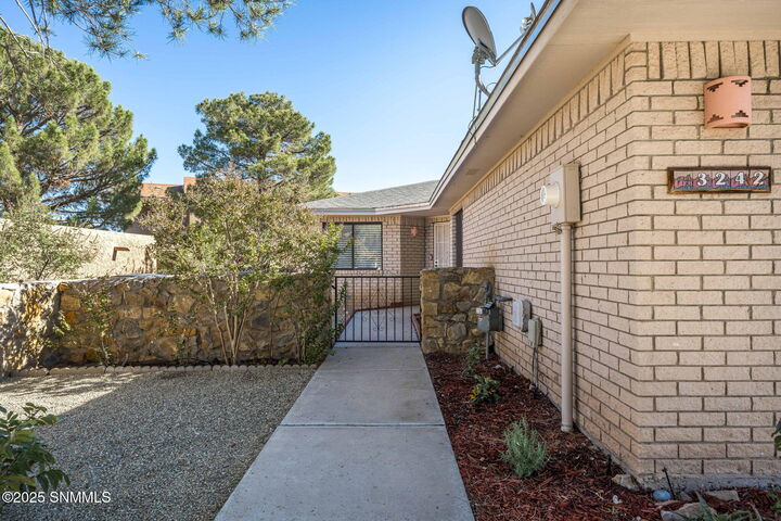 Property Photo:  3242 Highridge Street  NM 88012 