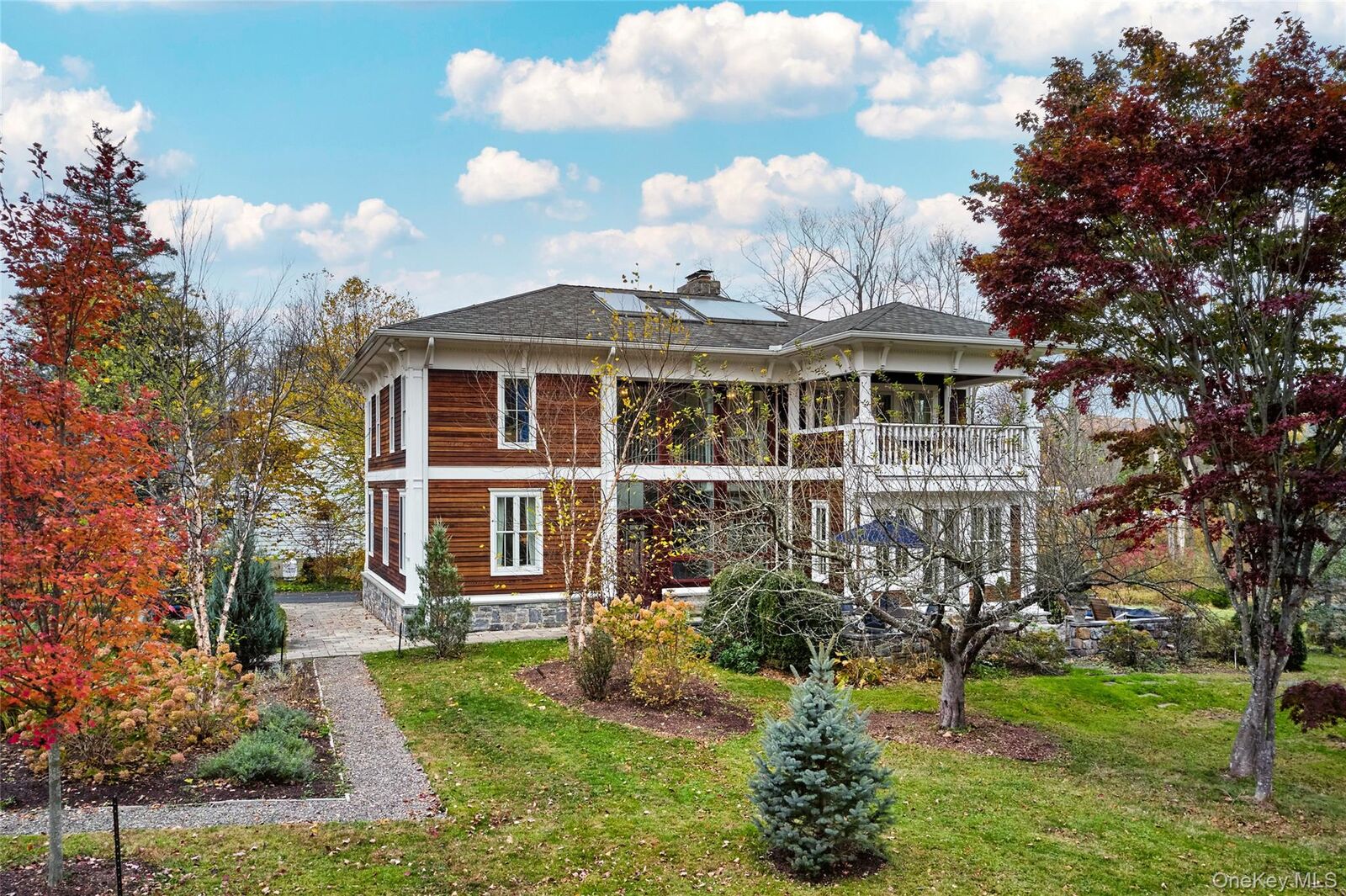 Property Photo:  528 Eagle Valley Road  NY 10987 