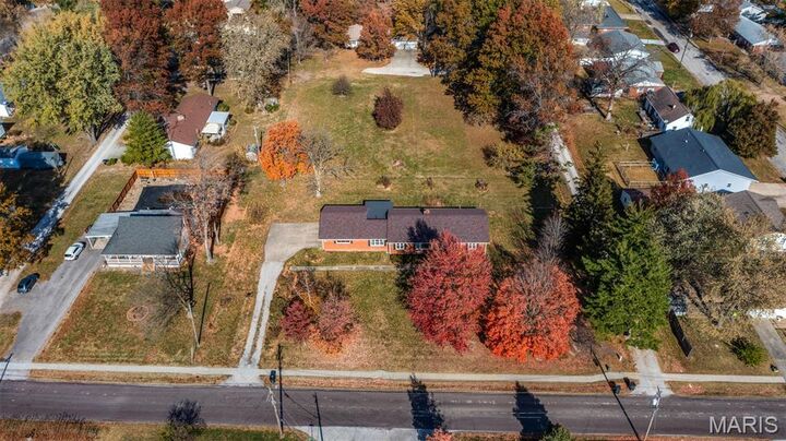 Property Photo: 1015 E Clark Street IL 62056