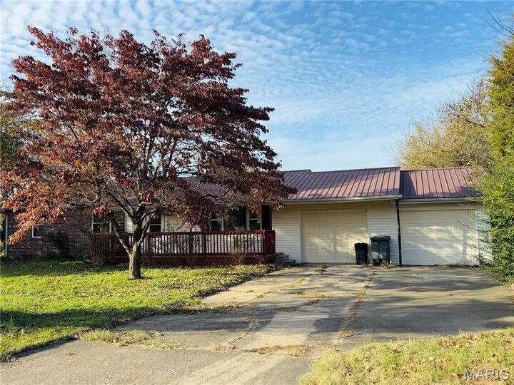 100 Summit Street  Matthews MO 63867 photo