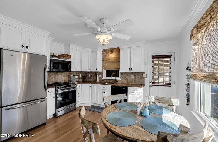 Property Photo:  1403 Ocean Avenue  NJ 08742 