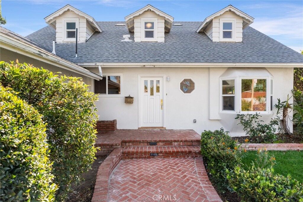 Property Photo:  16914 Flanders  CA 91344 