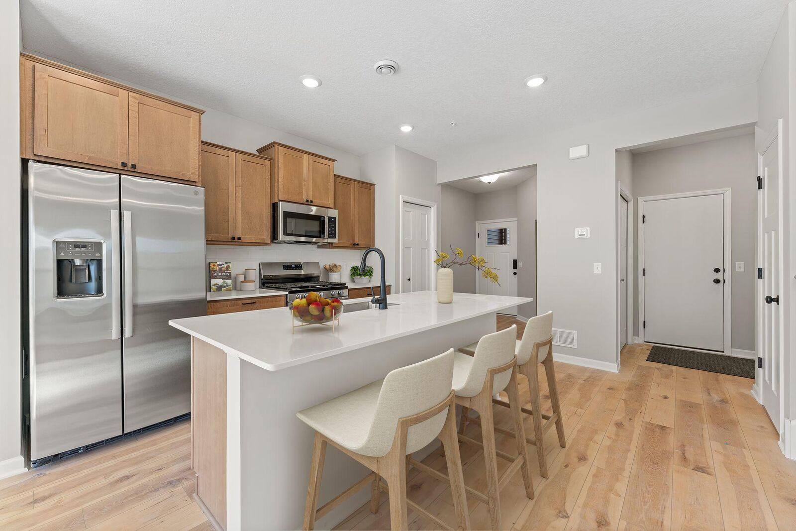 Property Photo: 1538 Trellis Lane MN 55118