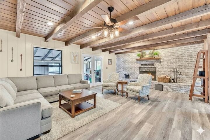 11957 Clyde Carnes Road  Farmington AR 72730 photo