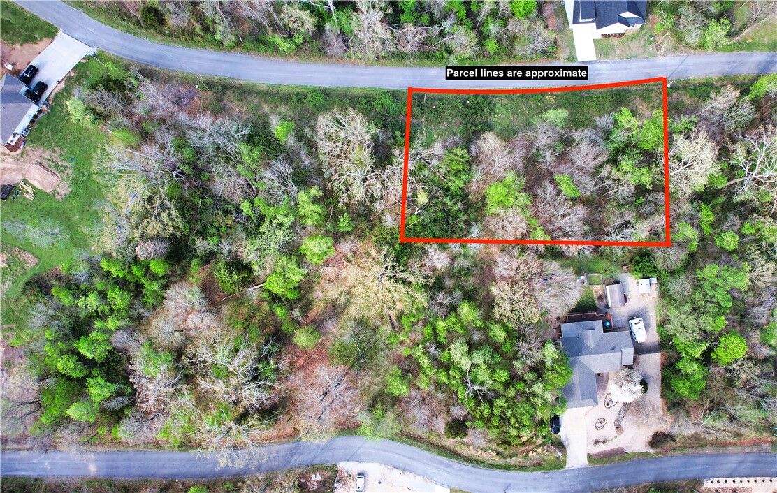 Property Photo: Dunkeld Drive AR 72715