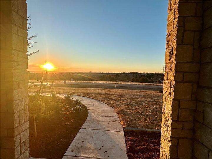 Property Photo:  1353 High Meadow Lane  OK 73093 