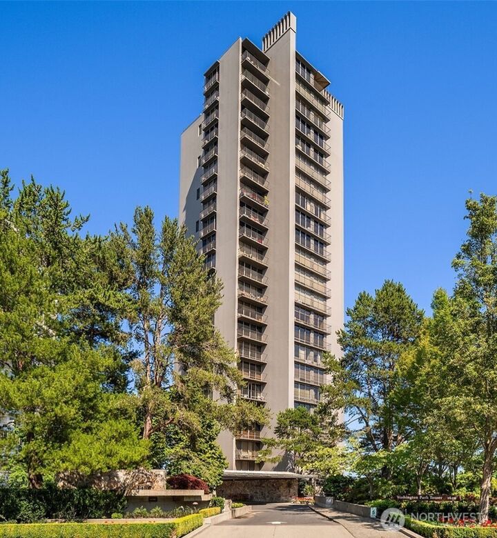 1620  43rd Avenue E 1B  Seattle WA 98112 photo