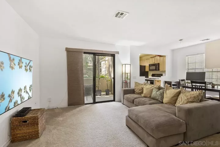 Property Photo: 10379 Azuaga St 139 CA 92129