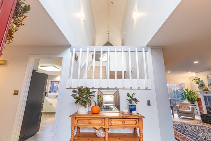 Property Photo: 9 Timberwood Road 9 CT 06117