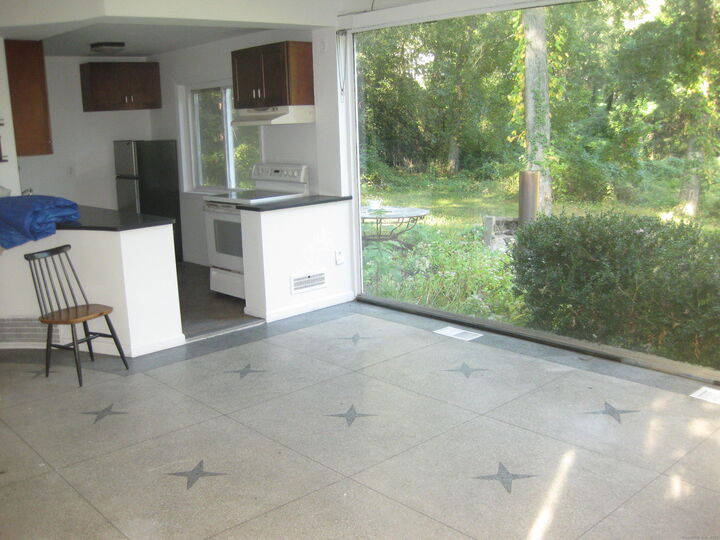 109 Webbs Hill Road  Stamford CT 06903 photo