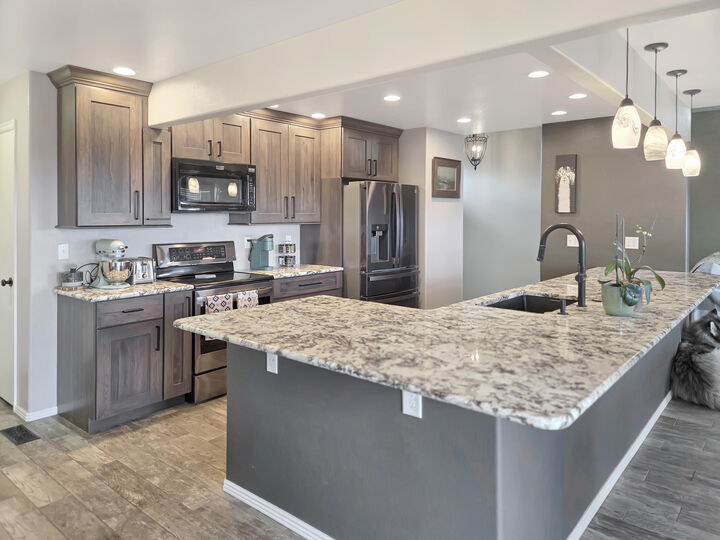 Property Photo: 1705 North Heights Circle WY 82801