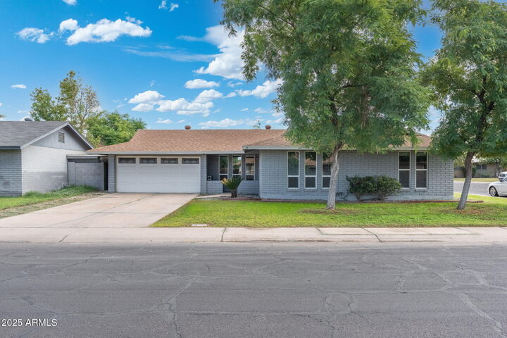 17 S Cholla Street  Gilbert AZ 85233 photo