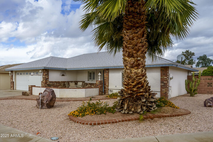 Property Photo: 7744 E Navarro Avenue E AZ 85209