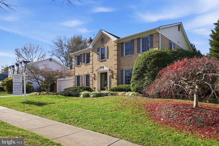 13004 N Commons Way  Rockville MD 20854 photo