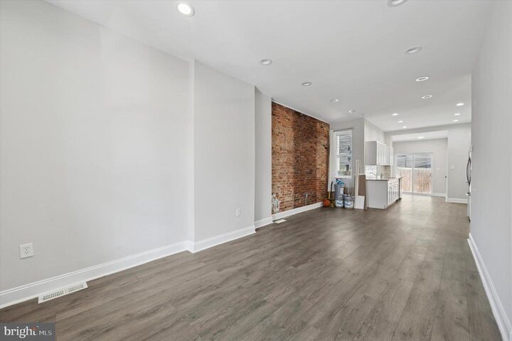 Property Photo:  2835 W Montgomery Avenue  PA 19121 