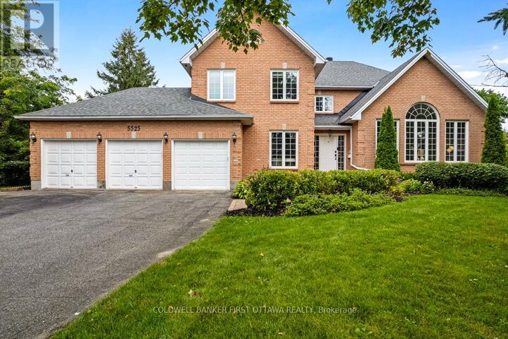 Photo de la propriété:  5525 Pettapiece Crescent  ON K4M 1C6 