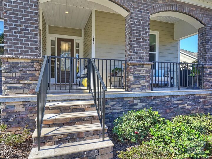 Property Photo: 912 Raffaelo View NC 28120