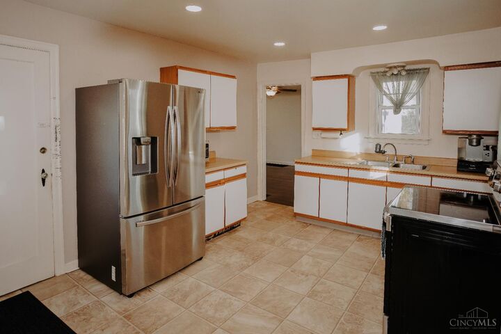 Property Photo:  219 N Walnut Street  OH 45030 