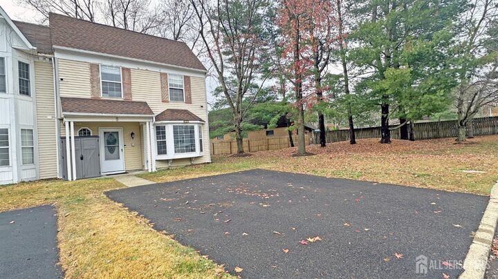 8 Cosgrove Court  East Brunswick NJ 08816 photo