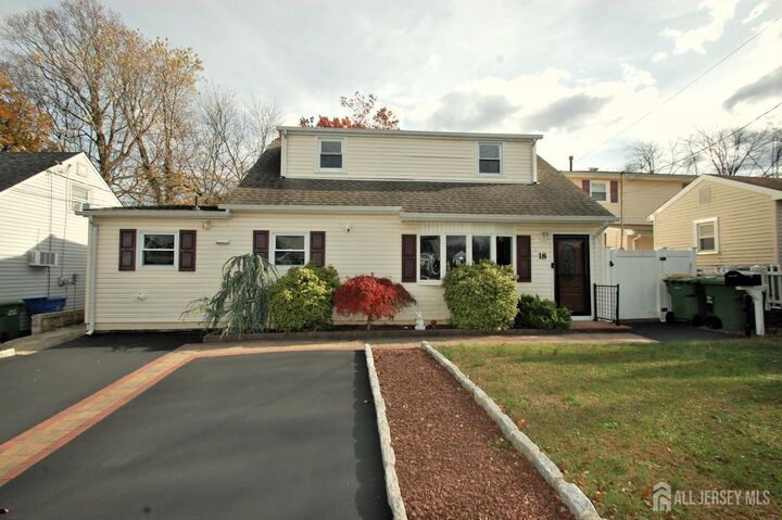 Property Photo: 18 Pinetree Drive NJ 08859