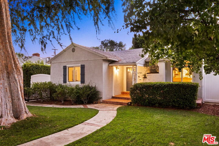 Property Photo: 5731 Vista Del Monte Ave CA 91411