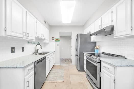 Property Photo: 86 Breakwater Bay Unit 10G FL 32550