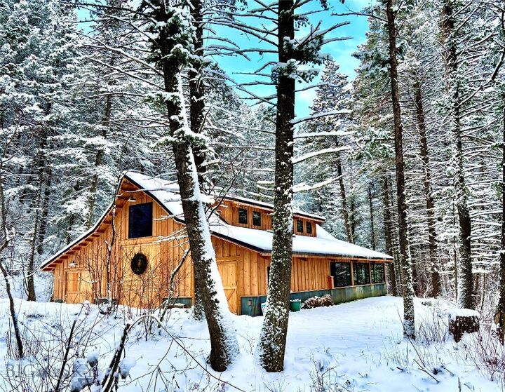 Property Photo:  9440 Saddle Mountain Road  MT 59715 