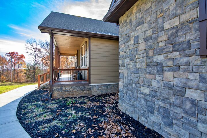 Property Photo:  430 Gray Creek Rd Road  TN 37338 