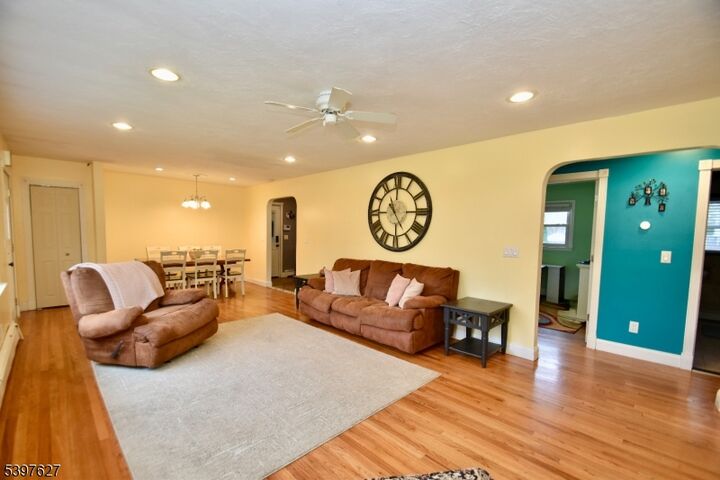 Property Photo:  33 Canal Street  NJ 07852 