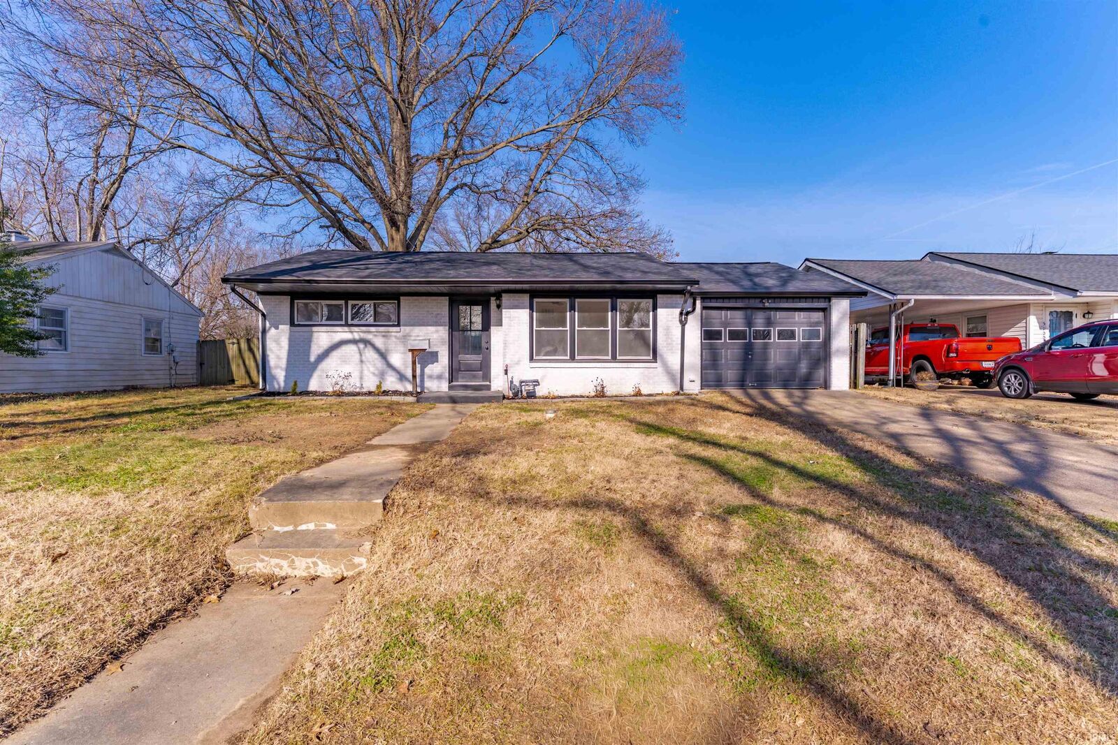 Property Photo: 5024 Graham Avenue IN 47715