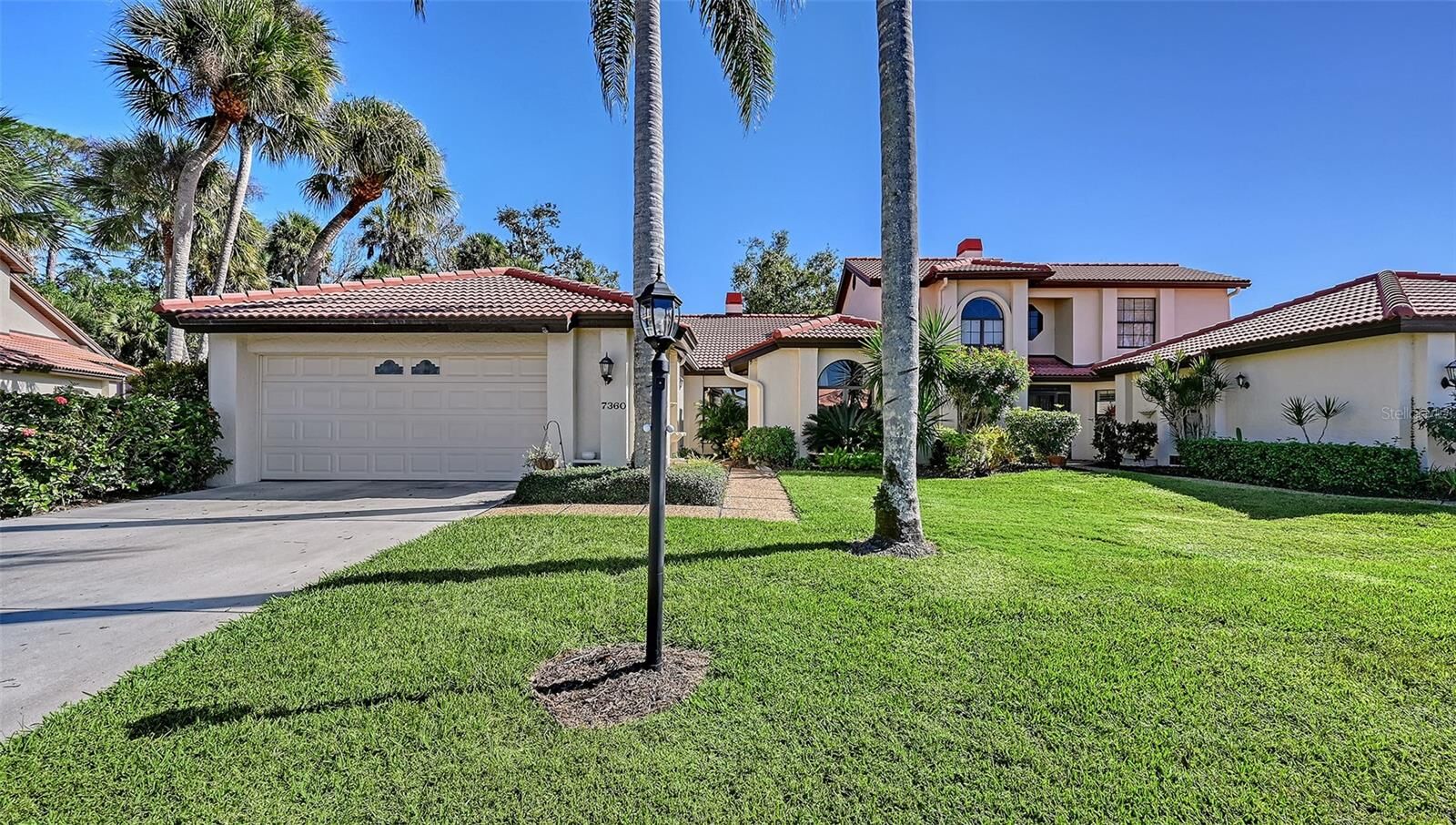 Property Photo: 7360 Oak Moss Drive 4 FL 34241