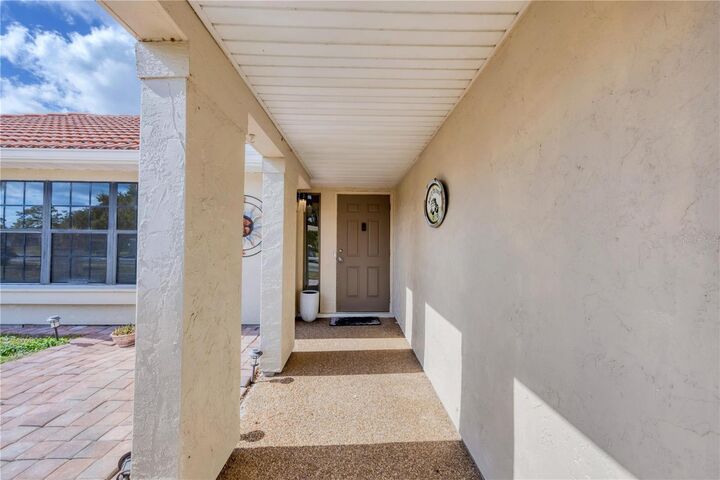 Property Photo:  5121 Richmond Terrace  FL 34287 