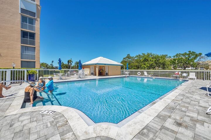 4530 Pinebrook Circle #309  Bradenton FL 34209 photo