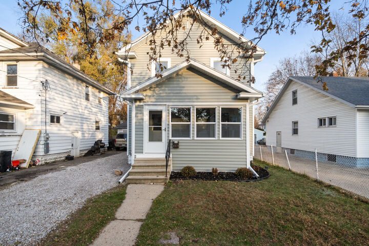 Property Photo: 317 Orange Street MI 49202